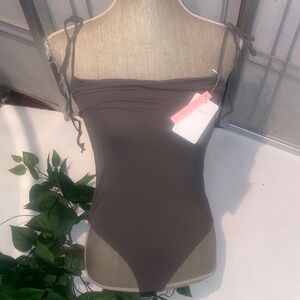 ReoRia Brown Tie-Strap Bodysuit